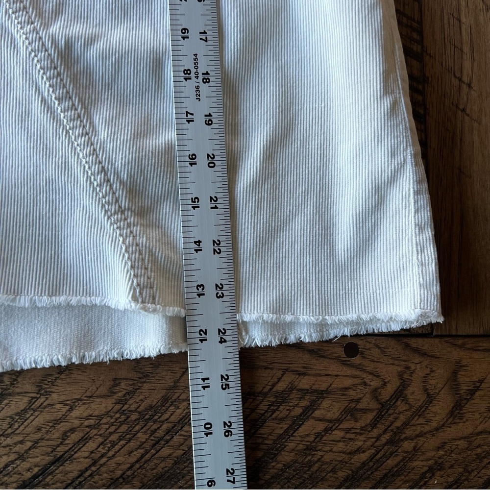 VTG Abercrombie & Fitch Corduroy Skirt Women’s 12 A-Line Raw Hem Y2K 100% Cotton - Picture 11 of 11